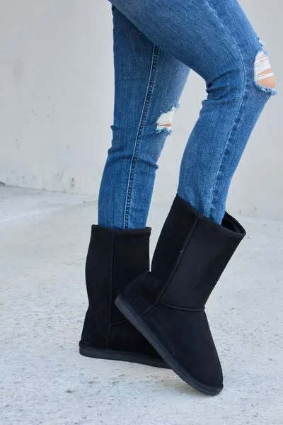 Black Thermal Lined Flat Boots