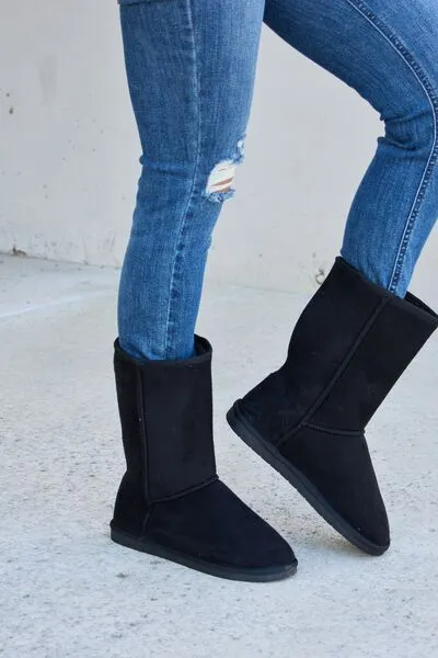 Black Thermal Lined Flat Boots
