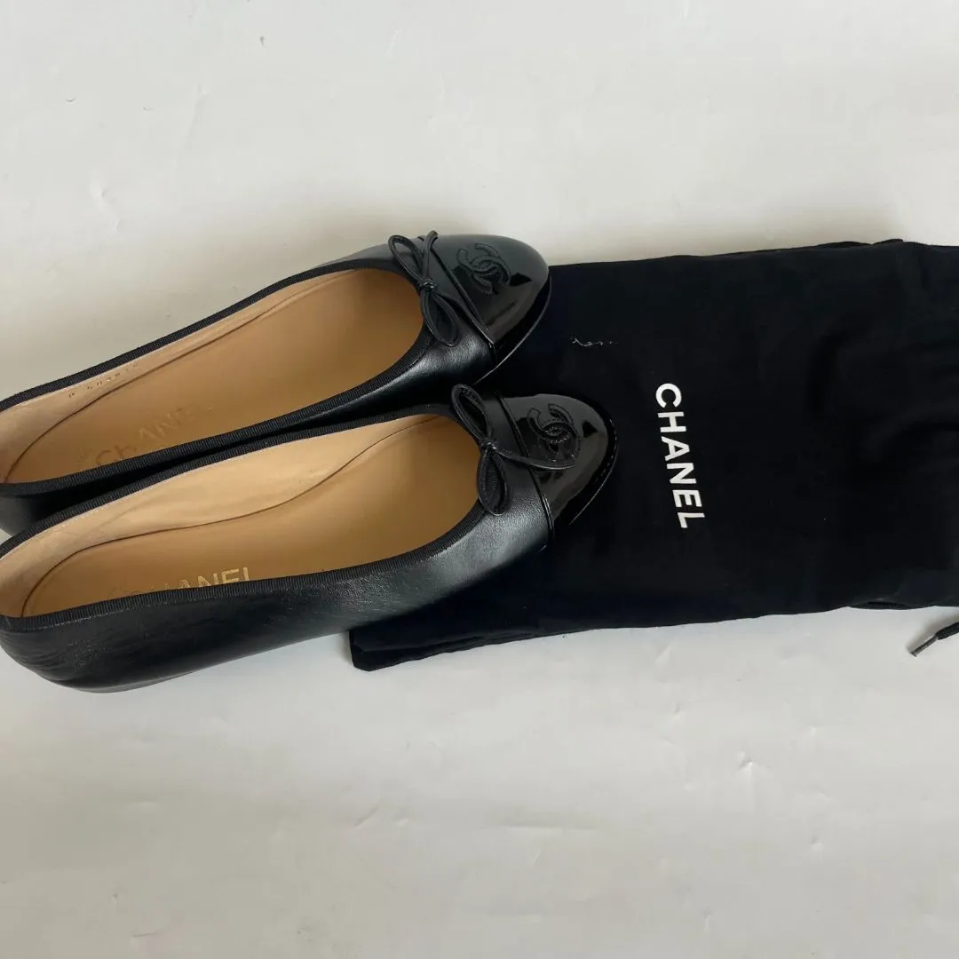 Chanel Black Ballerina Classic Flats, 40.5