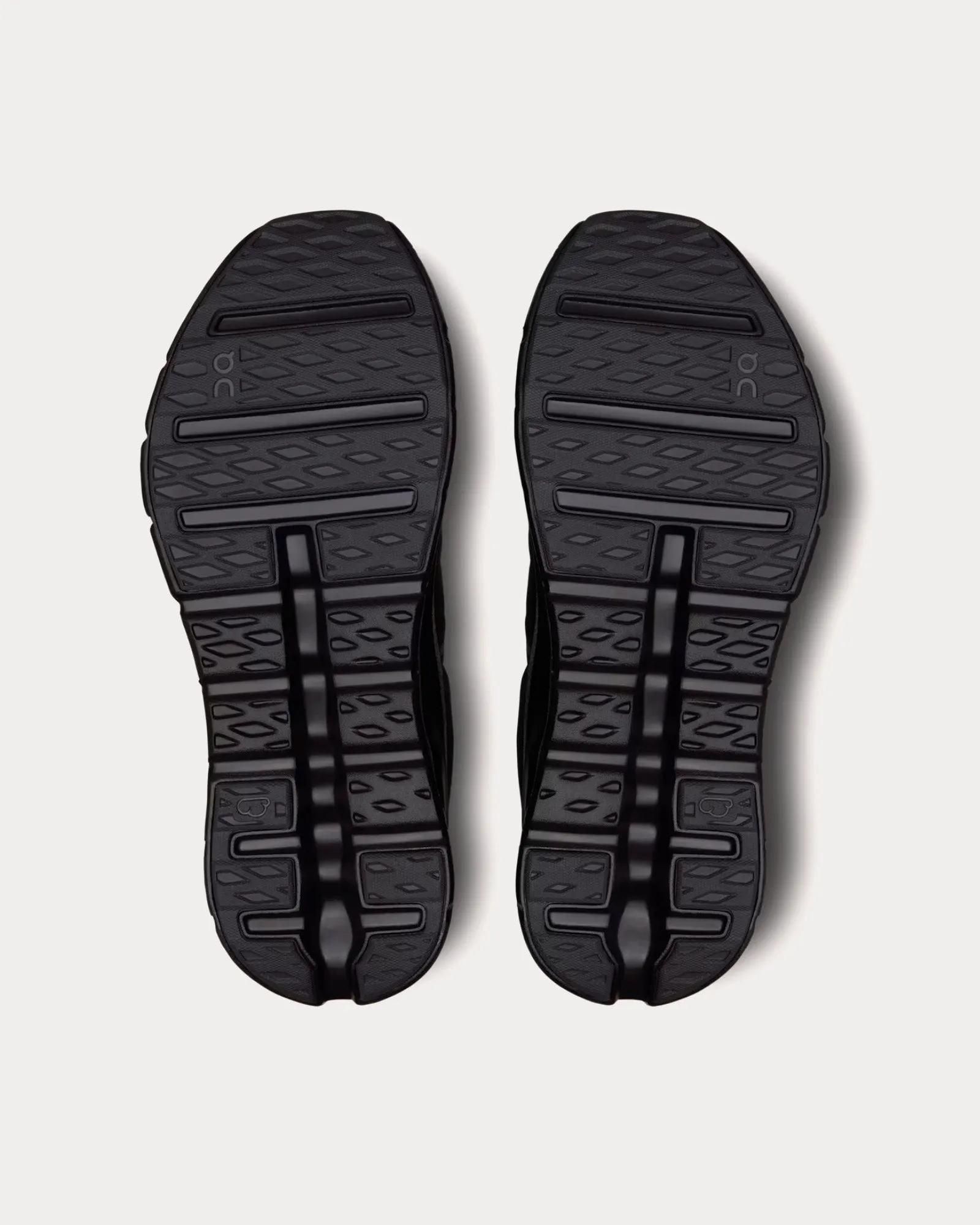 Cloudtilt Eclipse / Black Low Top Sneakers