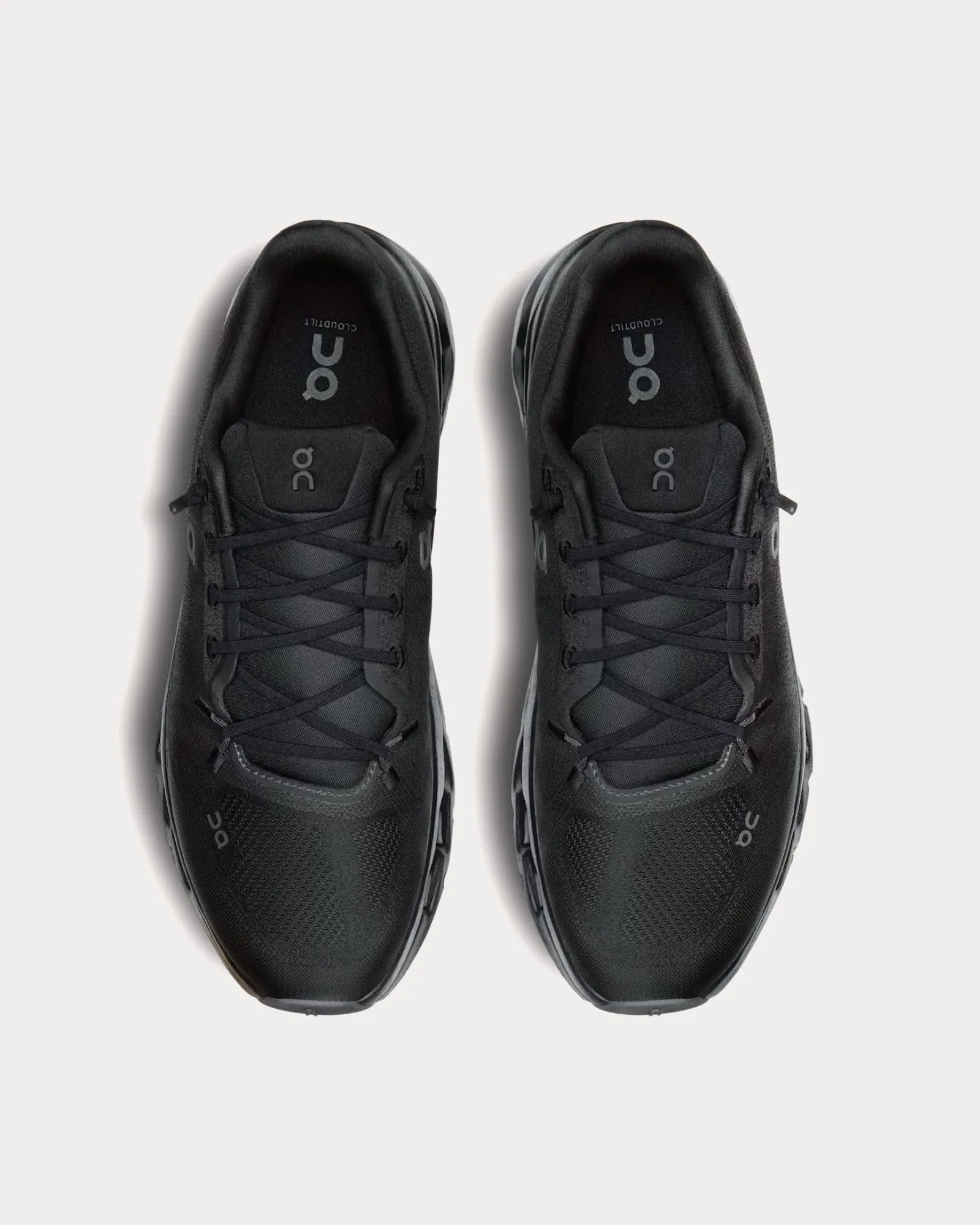 Cloudtilt Eclipse / Black Low Top Sneakers
