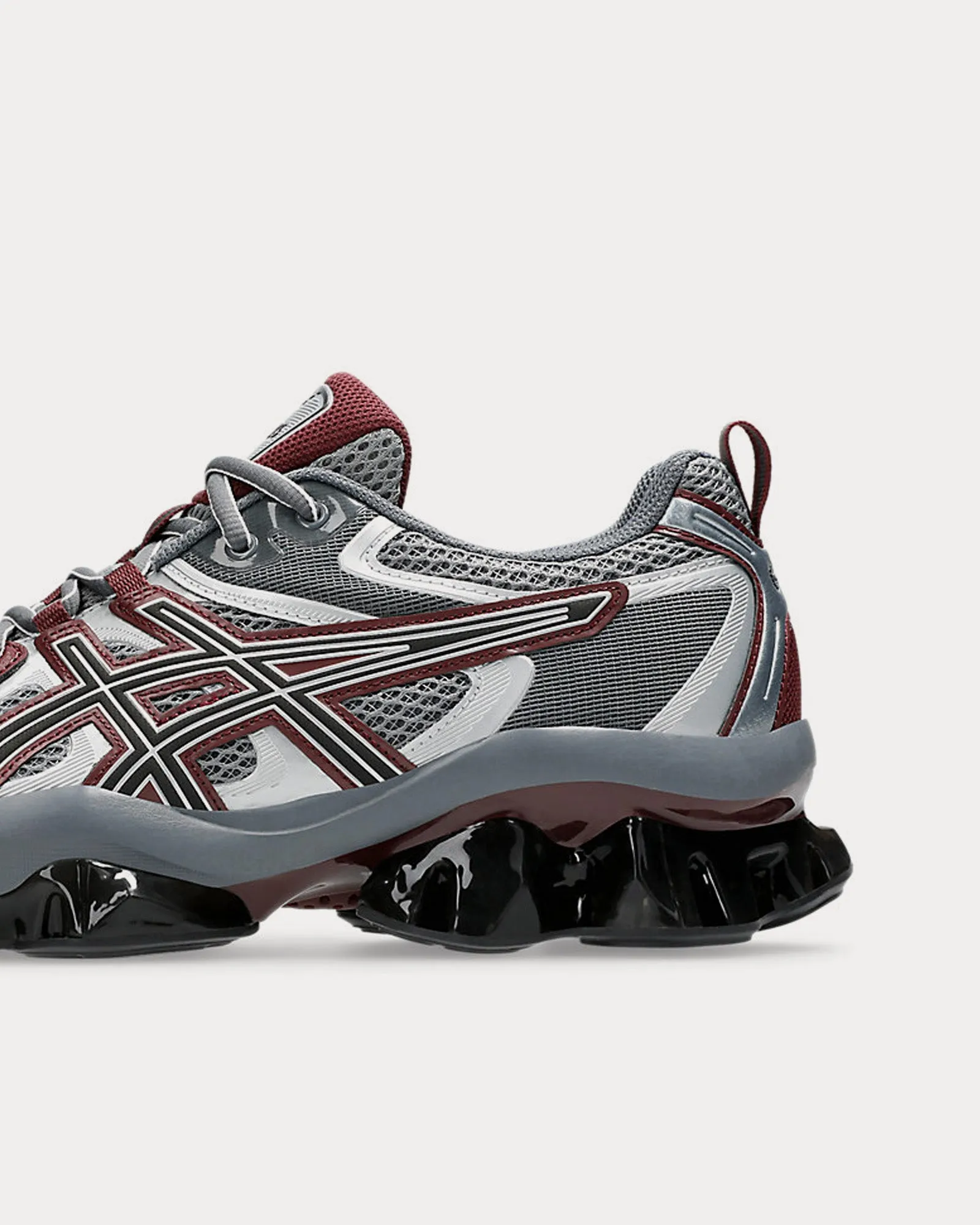Gel-Quantum Kinetic Sheet Rock / Dark Cherry Low Top Sneakers