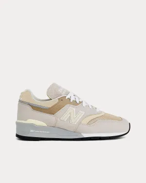 Made in USA 997 Moonrock / Driftwood Low Top Sneakers