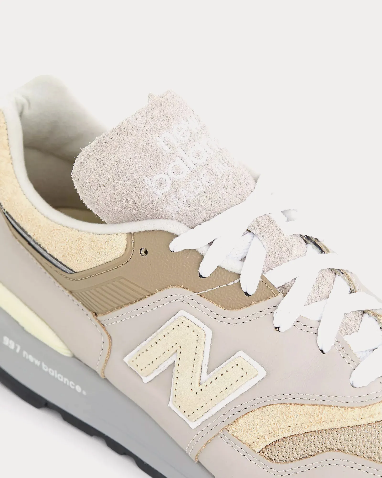 Made in USA 997 Moonrock / Driftwood Low Top Sneakers