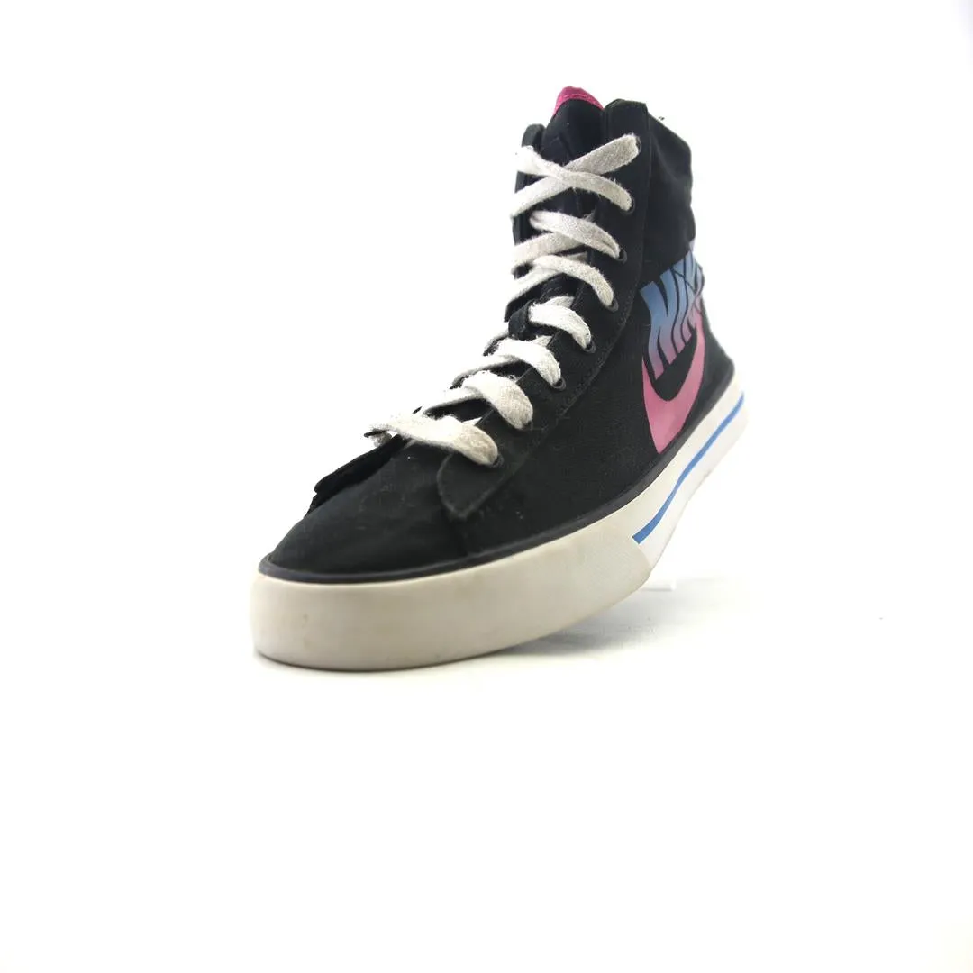 NIKE SWEET CLASSIC