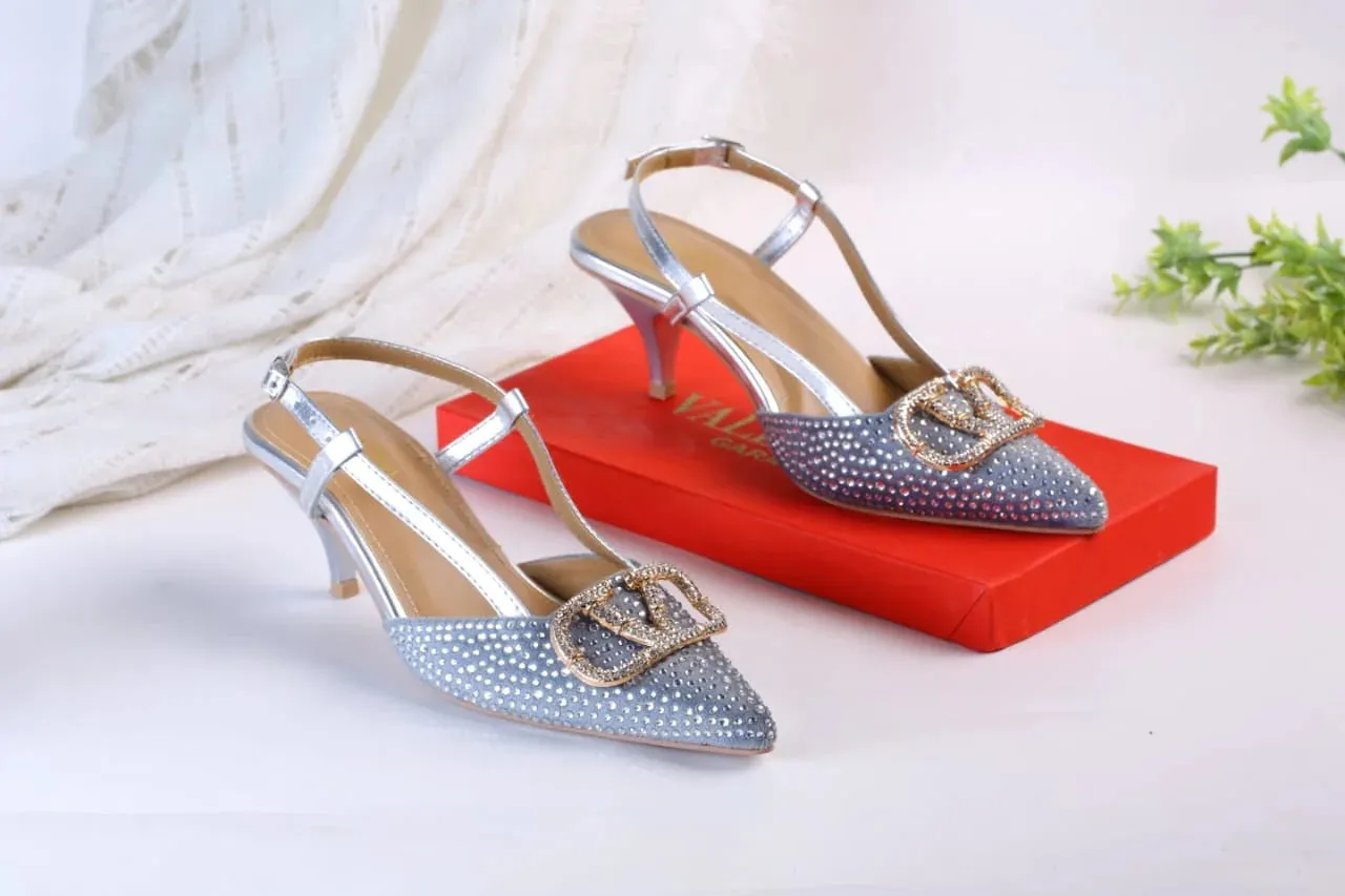 VLOGO SIGNATURE PUMPS - SILVER