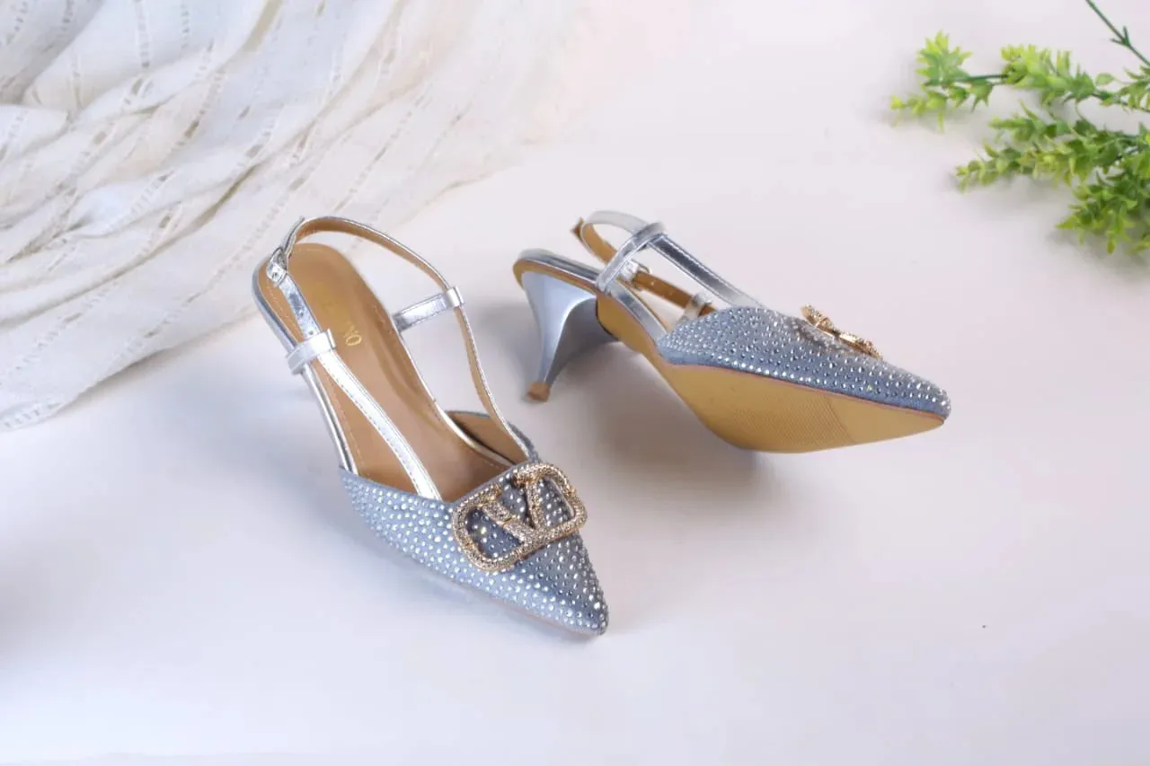 VLOGO SIGNATURE PUMPS - SILVER