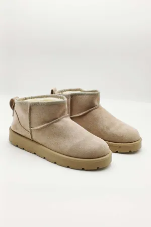 Zeda Small Flatform Faux Fur Ankle Boots in Mushroom